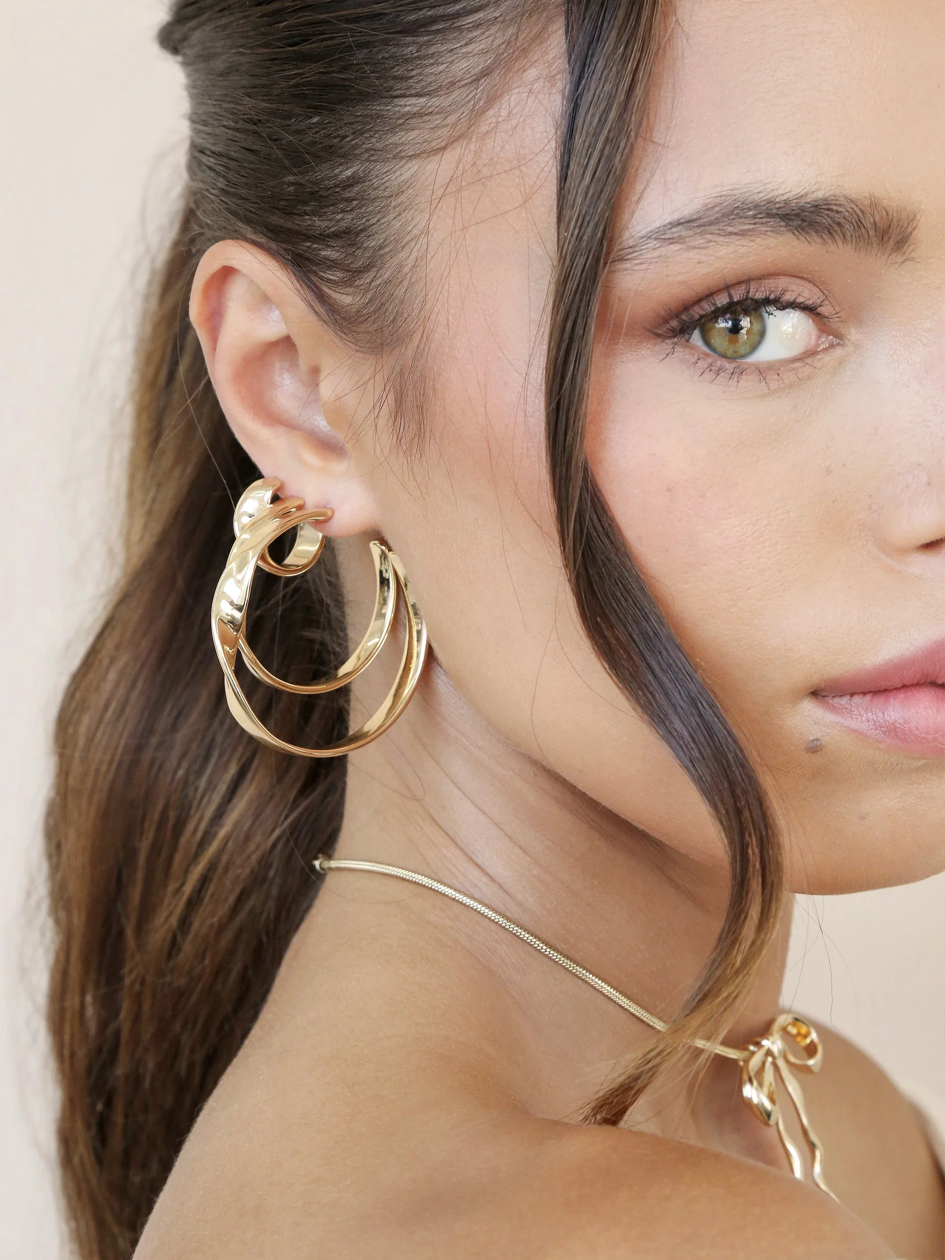 Heirloom Twist Large Hoops - Image 12